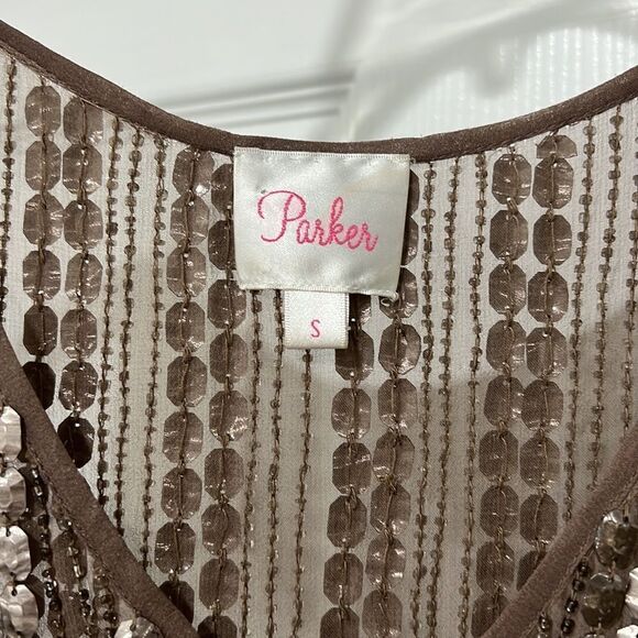 Parker 100% silk embroidered brown cut off top blouse outgoing Sz S - Picture 3 of 10